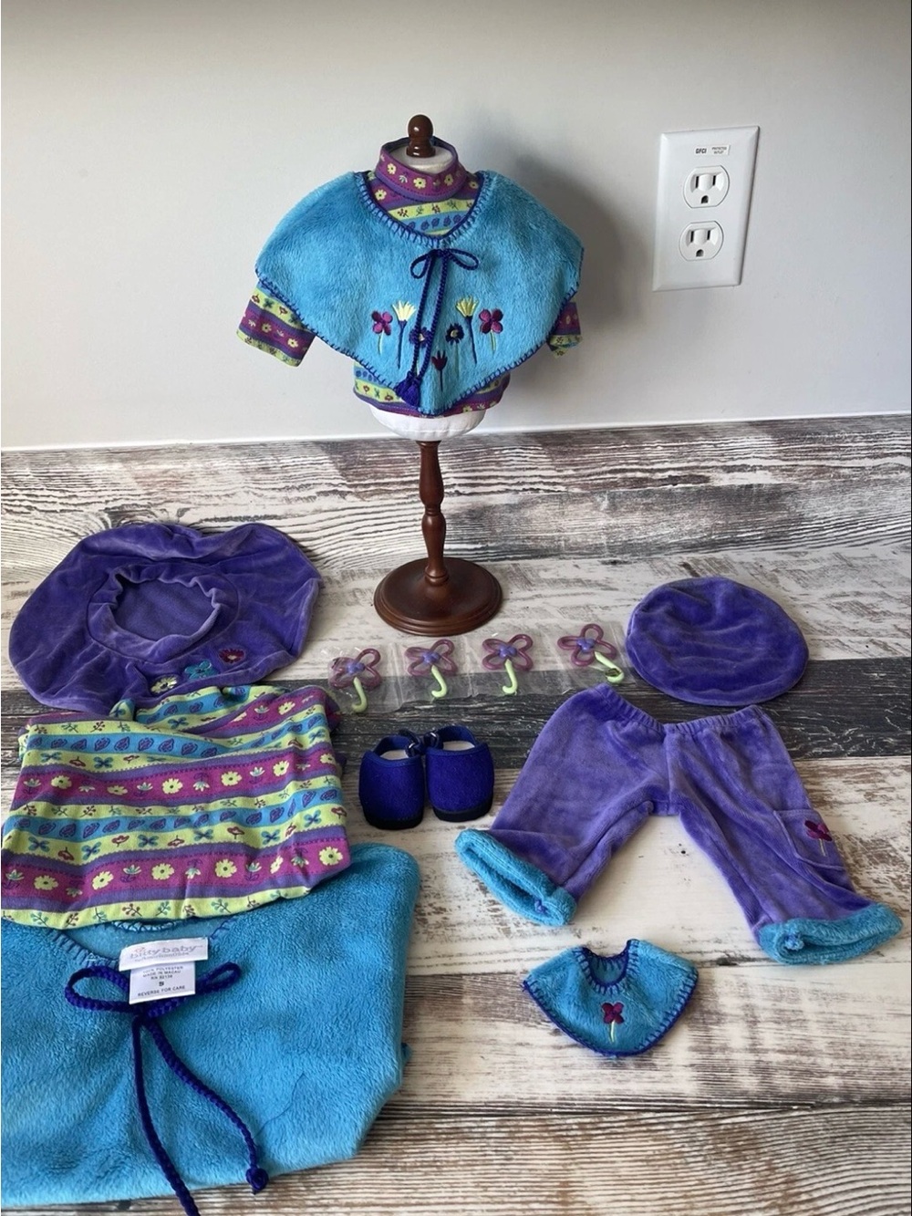 American Girl BITTY BABY Doll WILDFLOWER Set w MATCH Child Size S Top Hat Poncho